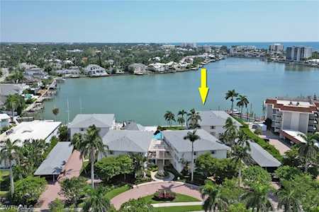 322 Harbour Dr #103A Naples, FL 34103