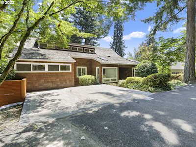1612 SW Upland DR Portland, OR 97221