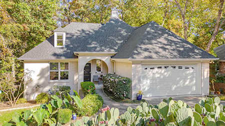 109 Cardiff Place Chapel Hill, NC 27516