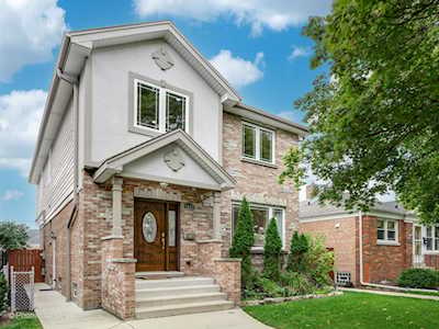 5857 N Luna Ave Chicago, IL 60646