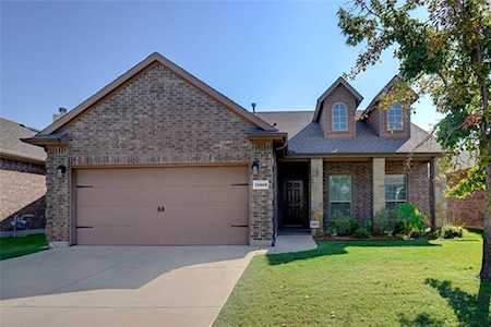 12808 Hidden Valley Court Fort Worth, TX 76177