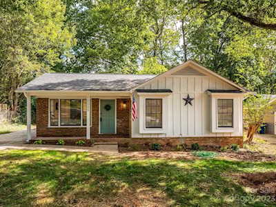 10005 Arbordale Ave Charlotte, NC 28215