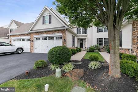 18 Sharpley Dr Chadds Ford, PA 19317