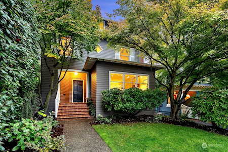2015 Federal Ave E Seattle, WA 98102
