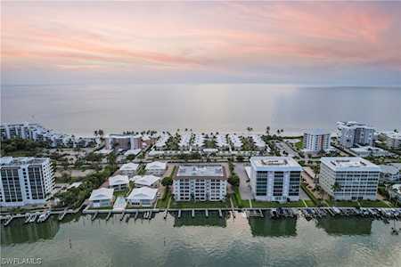 2600 N Gulf Shore Blvd #26 Naples, FL 34103