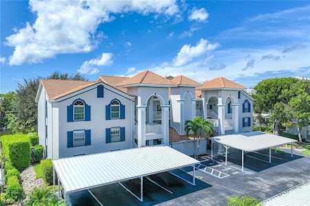 575 Club Side Dr #4-302 Naples, FL 34110