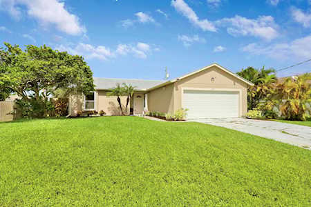 2533 SW Import Drive Port St Lucie, FL 34987