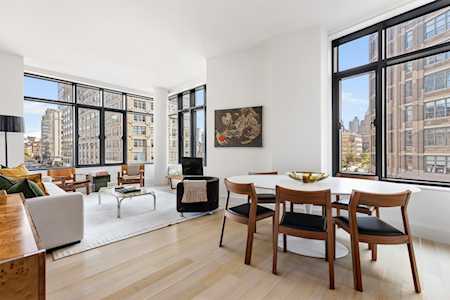 219 Hudson St #3B New York, NY 10013