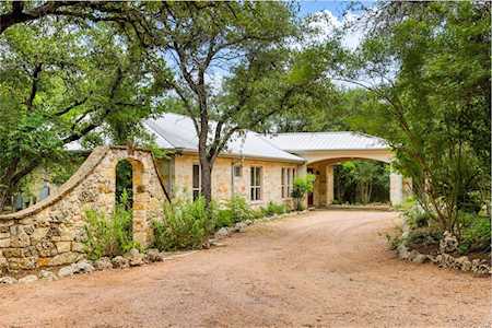 5601 Hudson Bend RD Austin, TX 78734