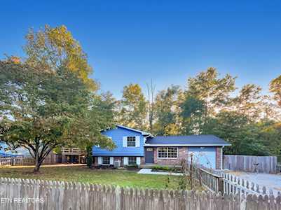 102 Houston Ave Oak Ridge, TN 37830