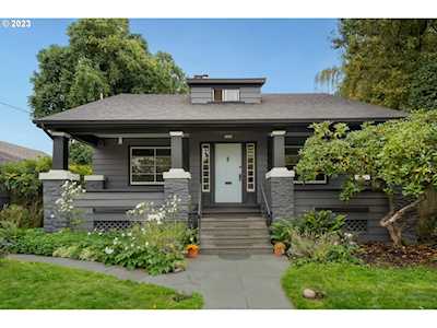 1528 NE Buffalo ST Portland, OR 97211