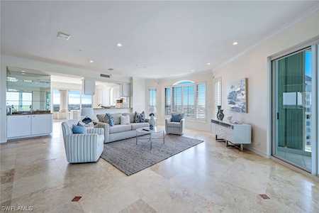 4811 Island Pond Ct #1001 Bonita Springs, FL 34134