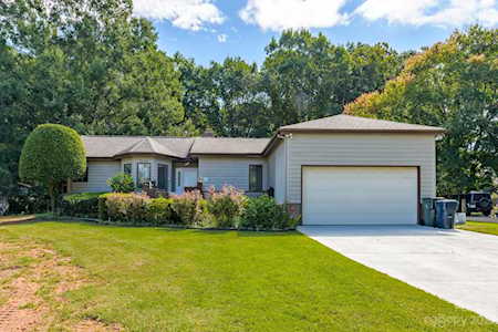 21316 Sandy Cove Rd Cornelius, NC 28031