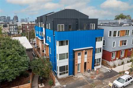 1827 C 14th Ave Seattle, WA 98122