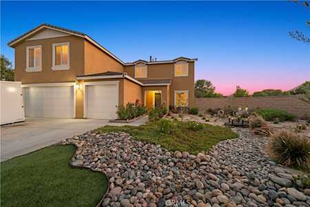 34071 Agaliya Ct Lake Elsinore, CA 92532
