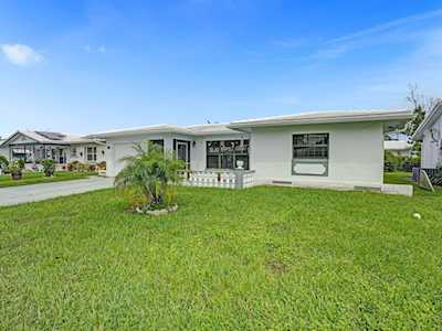 8209 NW 57th Ct Tamarac, FL 33321