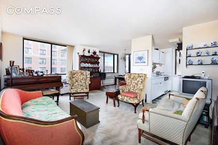 275 W 96th St #15-E New York, NY 10025