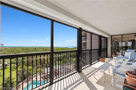 6075 Pelican Bay Blvd #605 Naples, FL 34108