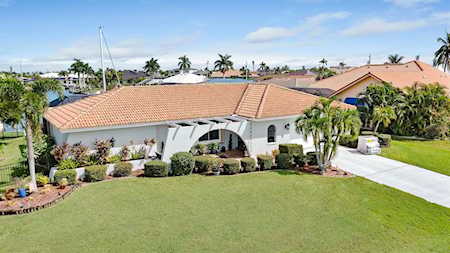 2802 Coral WAY Punta Gorda, FL 33950