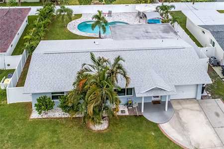 3136 Thomas Rd Clearwater, FL 33759