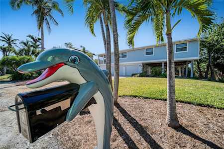 198 Southwinds Dr Sanibel, FL 33957