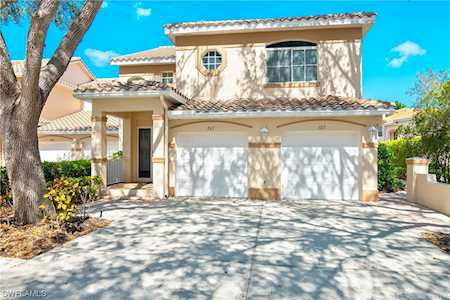 28060 Palmas Grandes Ln #207 Bonita Springs, FL 34135
