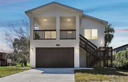 6433 Werner Ave New Port Richey, FL 34652