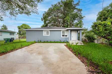 1767 NW 73rd St Miami, FL 33147