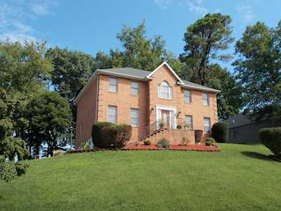 3812 Derby Roanoke, VA 24012