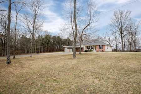 548 Peach Valley Rd Gallatin, TN 37066