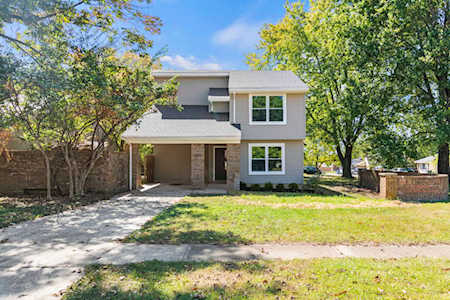 1600 Prairie Circle Lexington, KY 40515