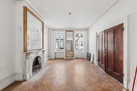 36 W 11th St New York, NY 10011