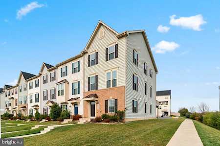 5903 Duvel St Ijamsville, MD 21754