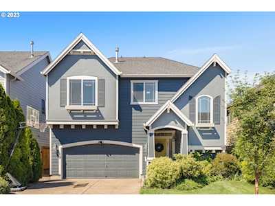 951 SW 18th WAY Troutdale, OR 97060