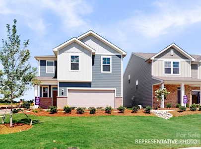 4811 Raspberry Knoll Dr Charlotte, NC 28208