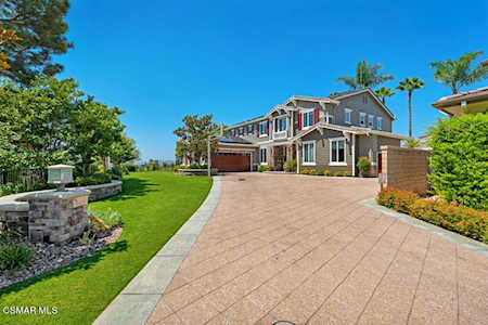 3105 Hoop Pine Place Simi Valley, CA 93065