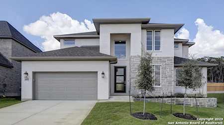 4103 Augusta Circle San Antonio, TX 78261