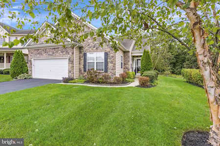 251 Anita Ct Newark, DE 19702