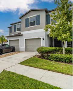 9777 Pembrooke Pines Dr Sun City Center, FL 33573