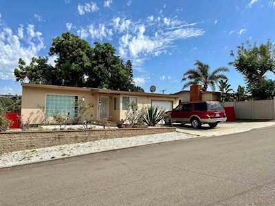 1519 Galveston Street San Diego, CA 92110