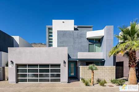 393 Suave Ln Palm Springs, CA 92262