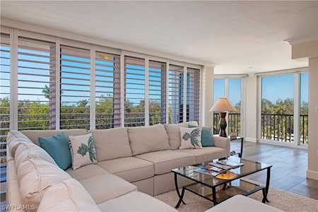 6361 Pelican Bay Blvd #202 Naples, FL 34108