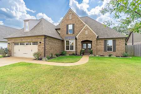 12537 Elderton Dr Arlington, TN 38002