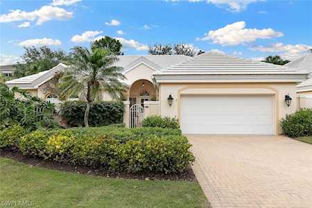 343 Carlton Place #34 Naples, FL 34108