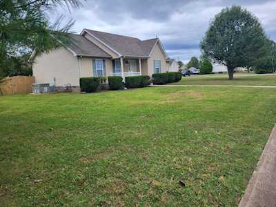2602 Lincoya Dr Murfreesboro, TN 37127