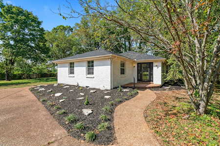 1953 Omohundro Dr Nashville, TN 37210
