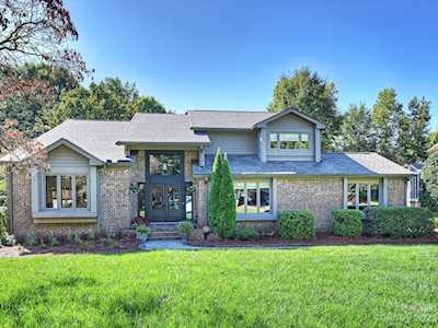 1139 Laurel Park Ln Charlotte, NC 28270