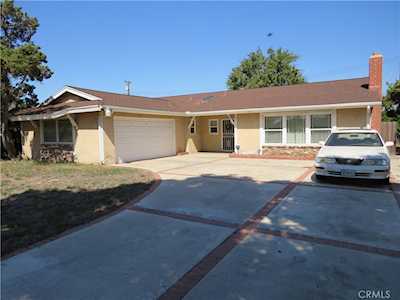 2105 Bangor Way Anaheim, CA 92806