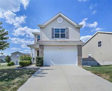 146 Bridgeton Dr Wentzville, MO 63385