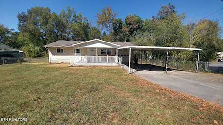 218 Manhattan Ave Oak Ridge, TN 37830